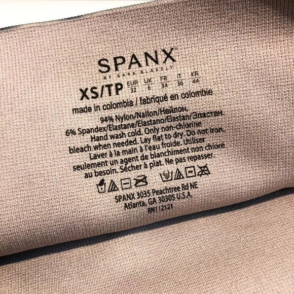 Spanx Patterned Bohemian Mid Rise Cropped Seamless Leggings Women's XS - Picture 6 of 6